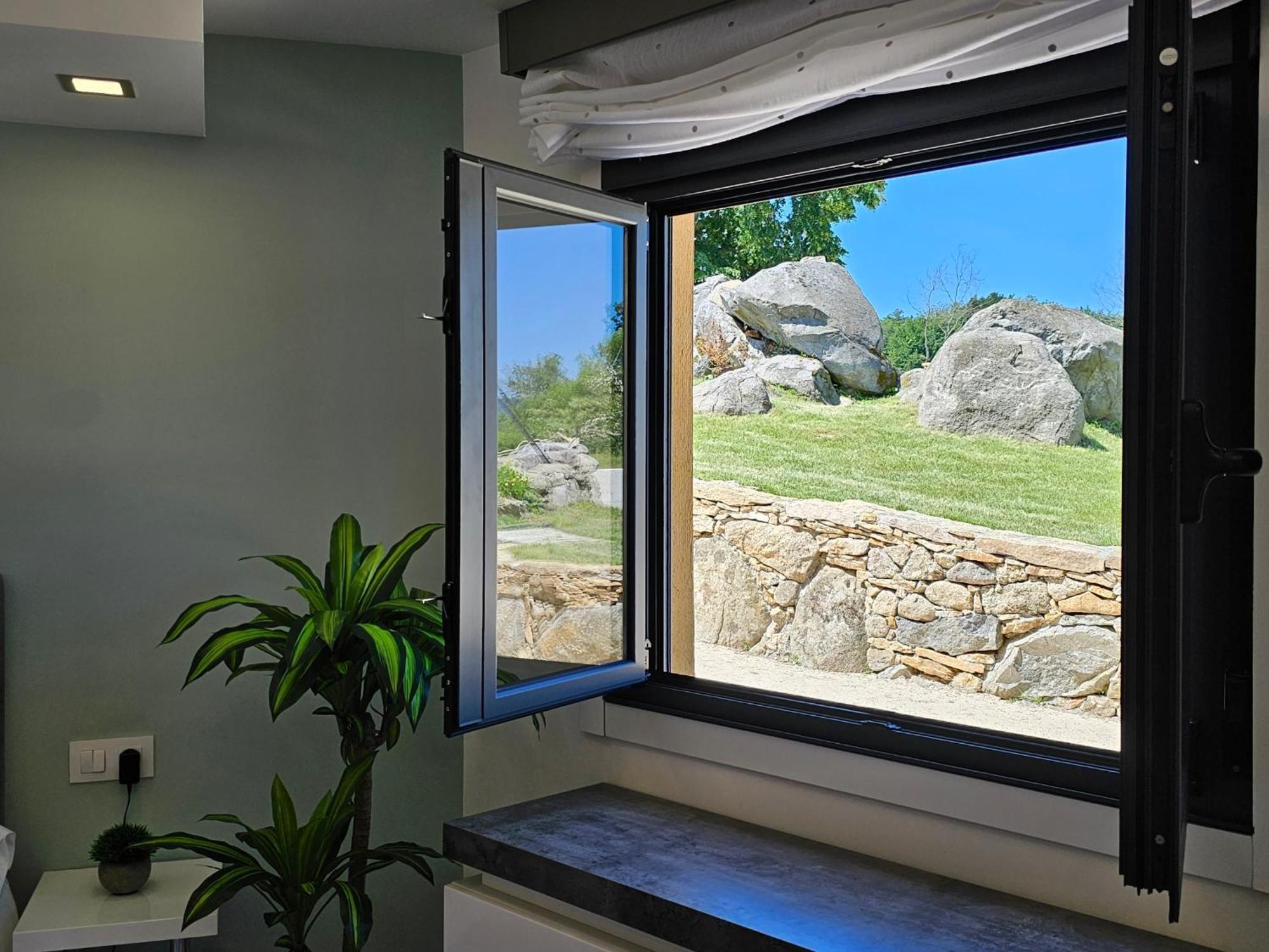 Loft Con Jacuzzi Os Arcos Apartment Sober Ngoại thất bức ảnh